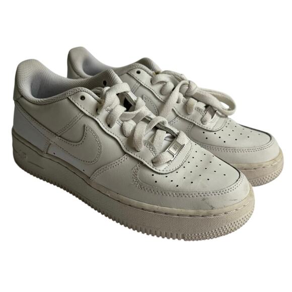 Nike Other - Nike Size 6Y Air Force 1 Low Top Sneakers Womens 7.5 Mens 6 Triple White Retro